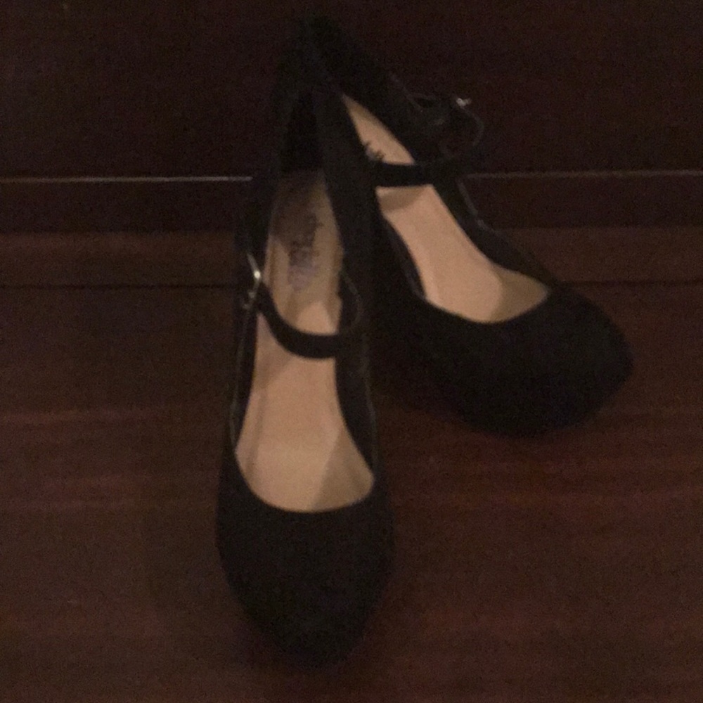 Black platform heels